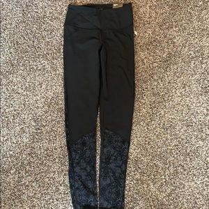 Victoria sport yoga pants